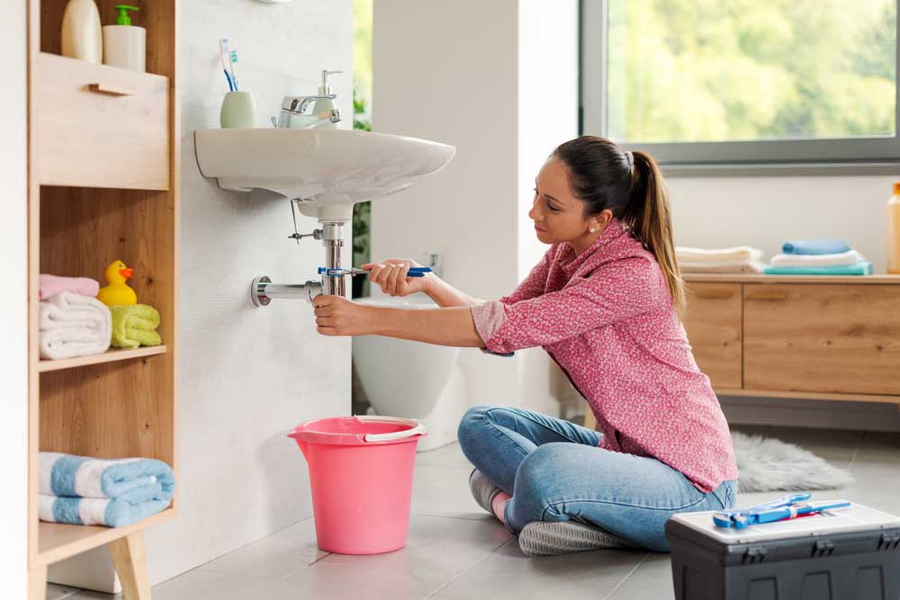 DIY drain cleaning